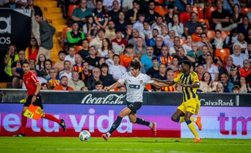 瓦伦西亚 vs 皇家奥维耶多