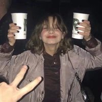 6686体育金牌作者Bess