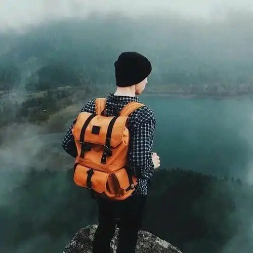 6686体育钻石作者Frank